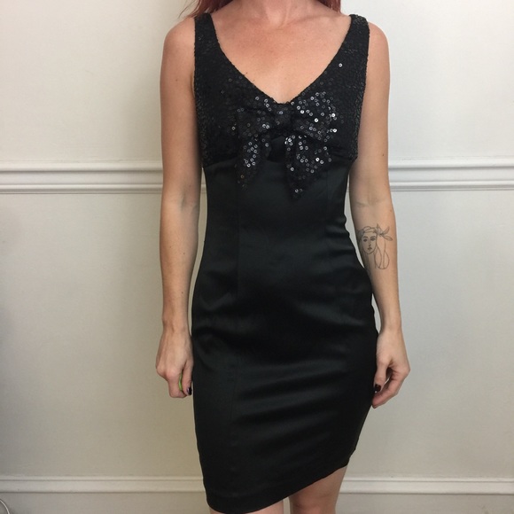 Betsey Johnson Dresses & Skirts - Betsey Johnson Black Sequin Bow Party Dress